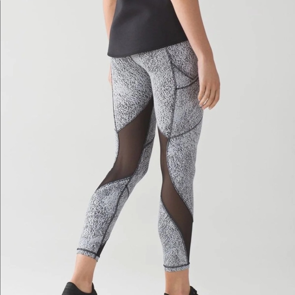 lululemon!🍋 - Picture 2 of 8
